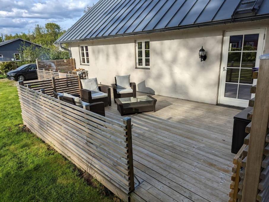 Beautiful And Cosy House Near The Lake Olofstrom Exterior photo